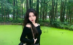 疯狂揉小泬到失禁高潮漫画